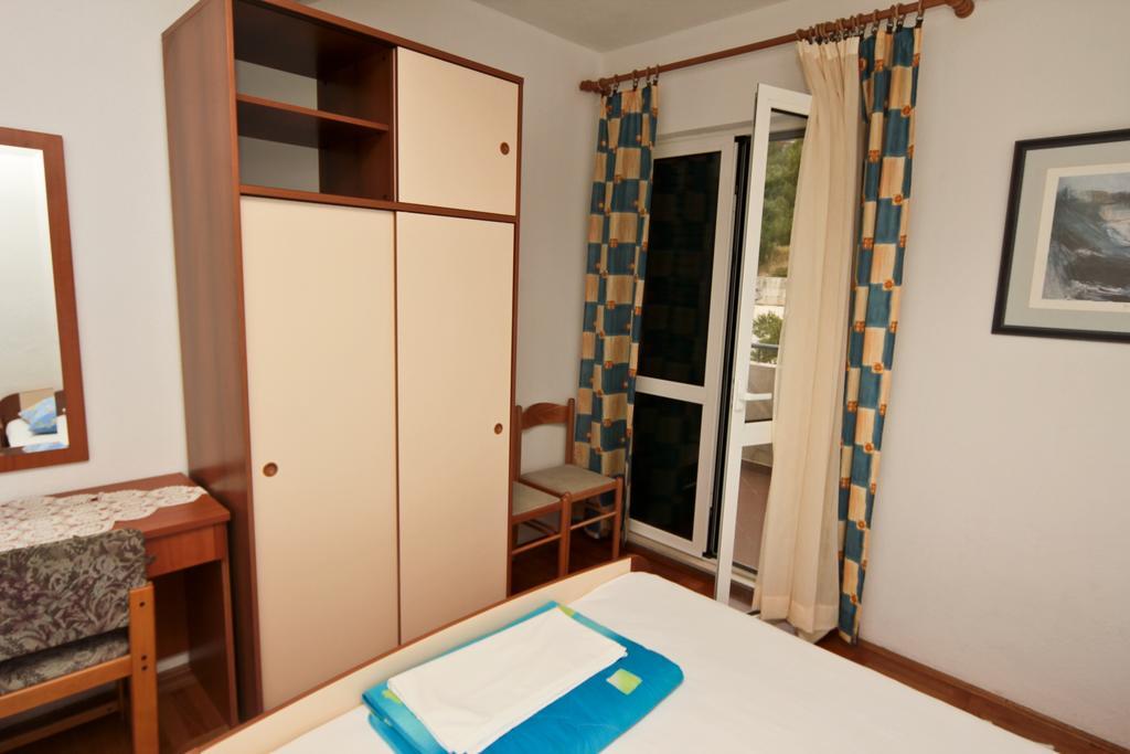 Apartments Toni Two Igrane Exterior foto