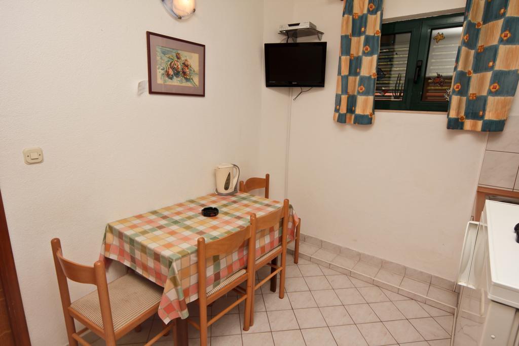 Apartments Toni Two Igrane Exterior foto