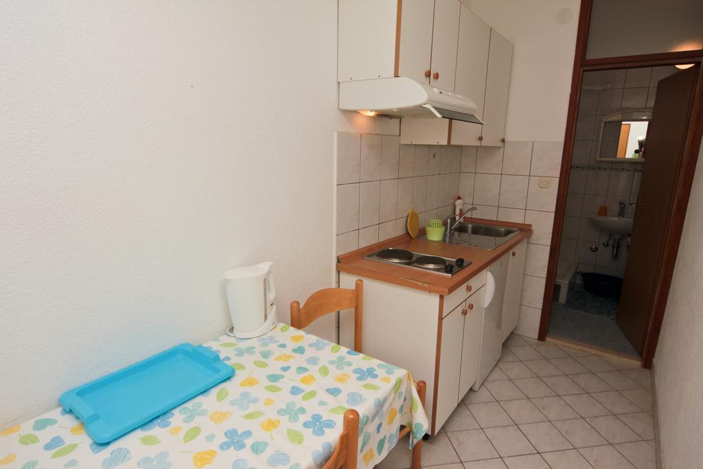 Apartments Toni Two Igrane Exterior foto
